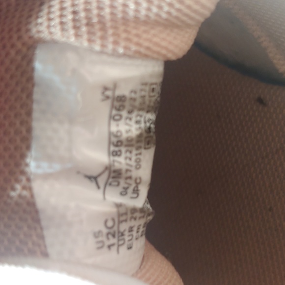 Jordans Travis Scott - Picture 7 of 8